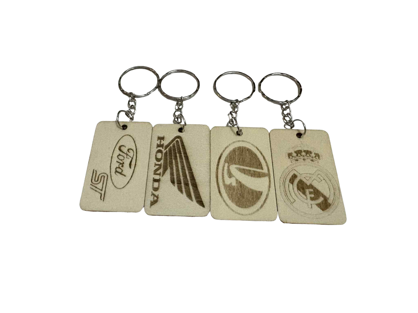 Gravírozott fa kulcstartó